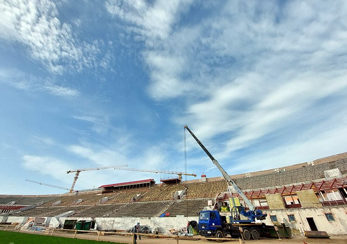 реконструкция стадиона трактор минск